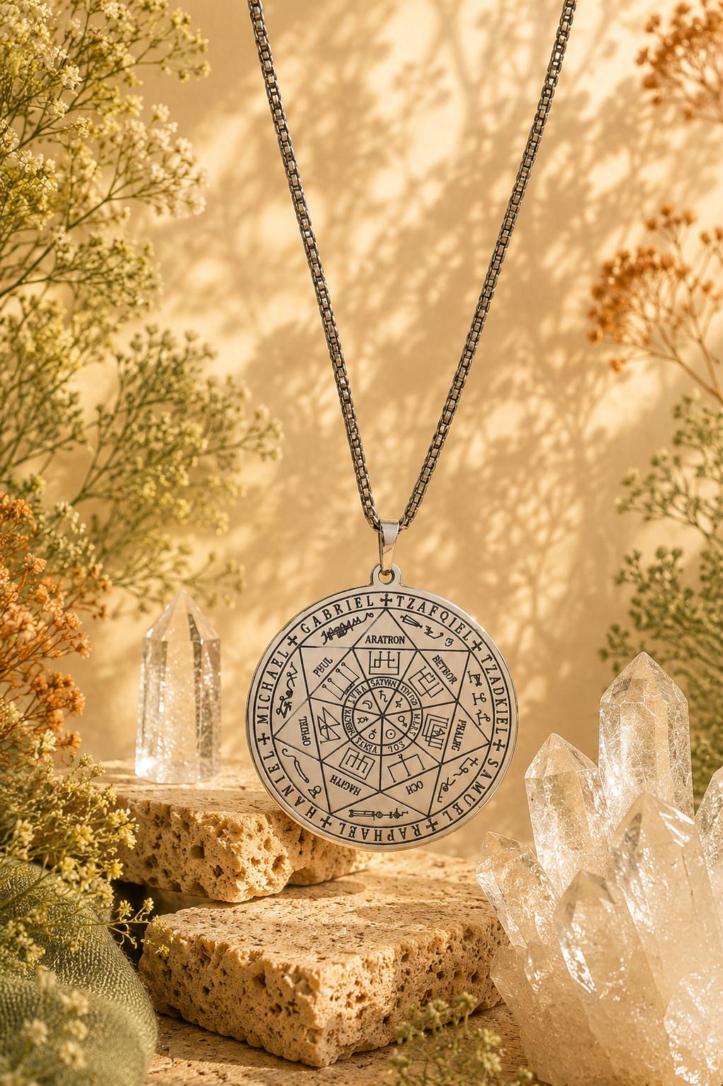 Colgante tetragramatón en acero color plata 3cm